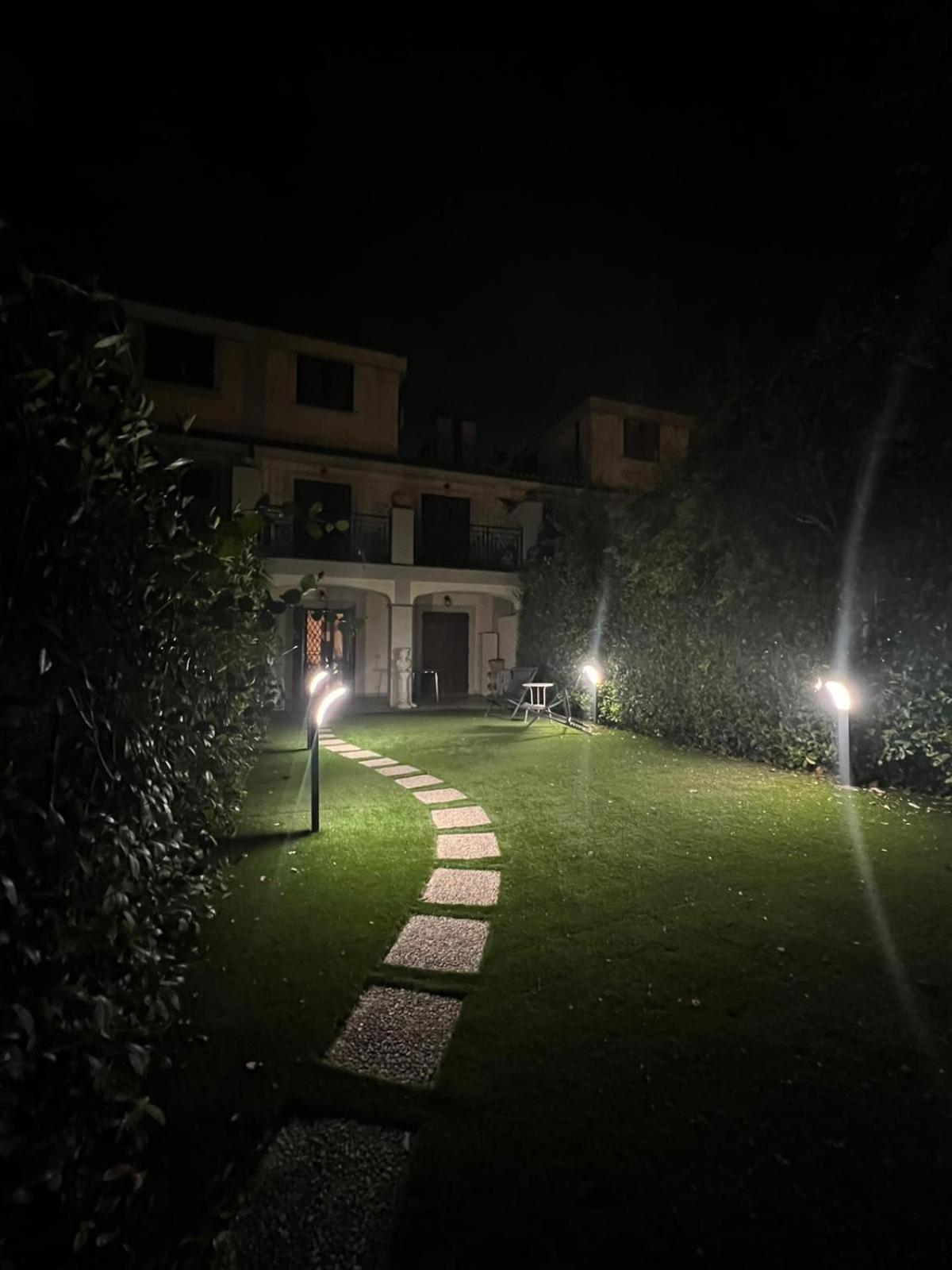 Villa Gurrieri Roma Esterno foto